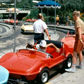 Midget Autopia