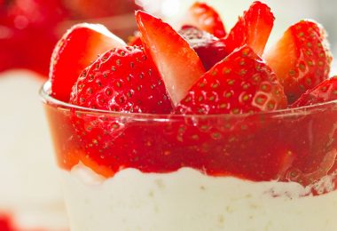 Disneyland Rice Cream with Strawberries