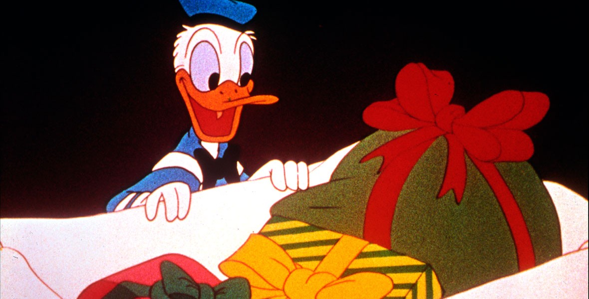 Scene of Donald Duck opening present in Disneyland TV show A Present for Donald