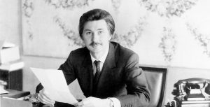 Didier Fouret at his desk