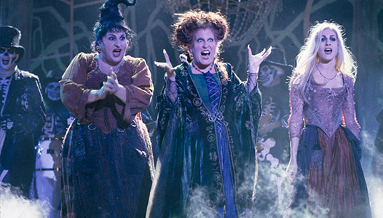 Hocus Pocus witches in costume