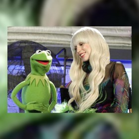 photo of Lady Gaga and Kermit the frog muppet