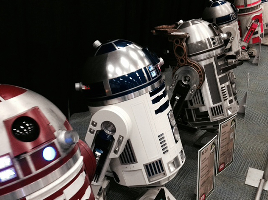 photo of R2-D2 droids at the R2-D2 Builders group