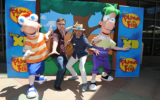 061115_phineas-and-ferb-finale-feat-2