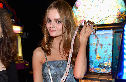 photo of actress Kerris Dorsey with string of tickets