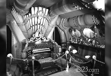 production photo of interior of submarine featuring pipe organ from the movie 20000 Leagues Under the Sea