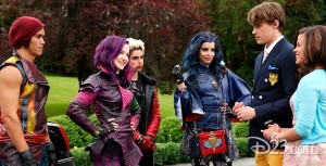 Cast of Disney's Descendants Meet Mal, Evie, Carlos, and Jay