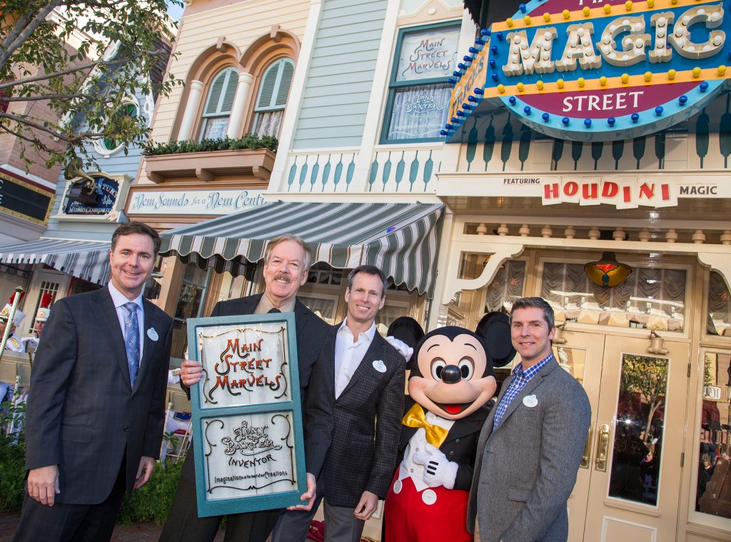 Tony Baxter Accepting Main Street Marvels Inventor Award