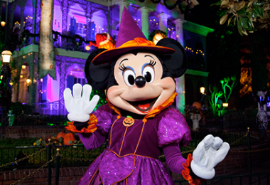 Halloween with Minnie Mouse at the Disneyland Resort
