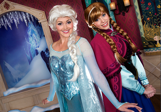 Meet Anna and Elsa at Disneyland in a New Way With Return Time Tickets