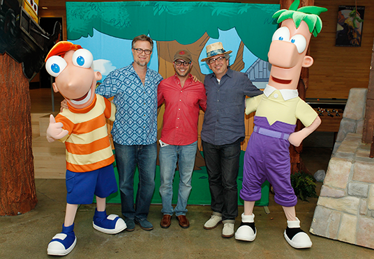 The team behind "Lost in Danville," Phineas, Dan Povenmire, Lost co-creator Damon Lindelof, Jeff "Swampy" Marsh, and Ferb, poses for a picture.