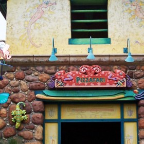 Photo of Pizzafari Restaurant on Discovery Island at Disney’s Animal Kingdom