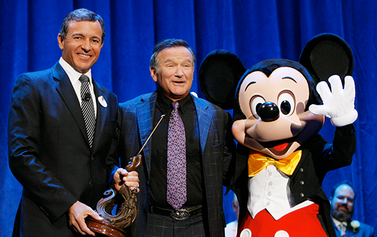 Photo of Robin Williams and Mickey Mouse