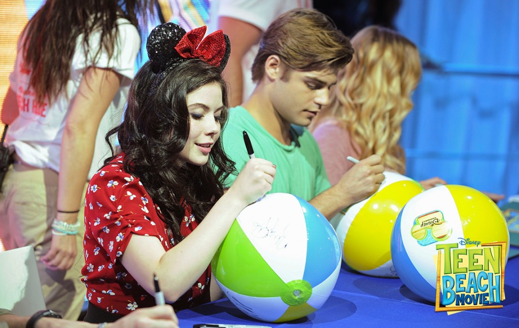 081513_disney-channel-expo-recap-10