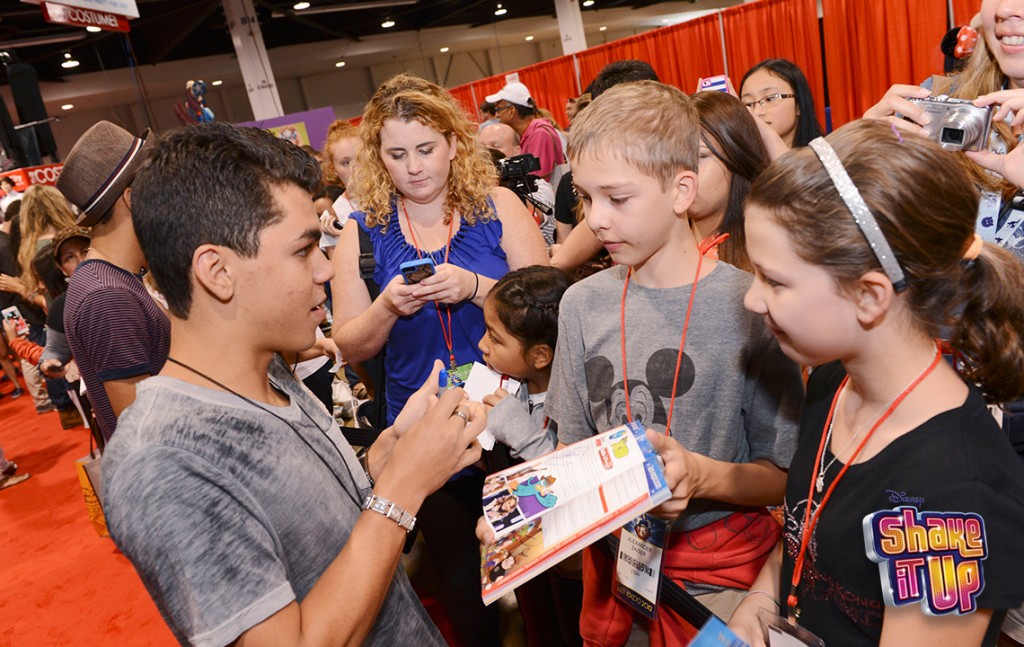 081513_disney-channel-expo-recap-14