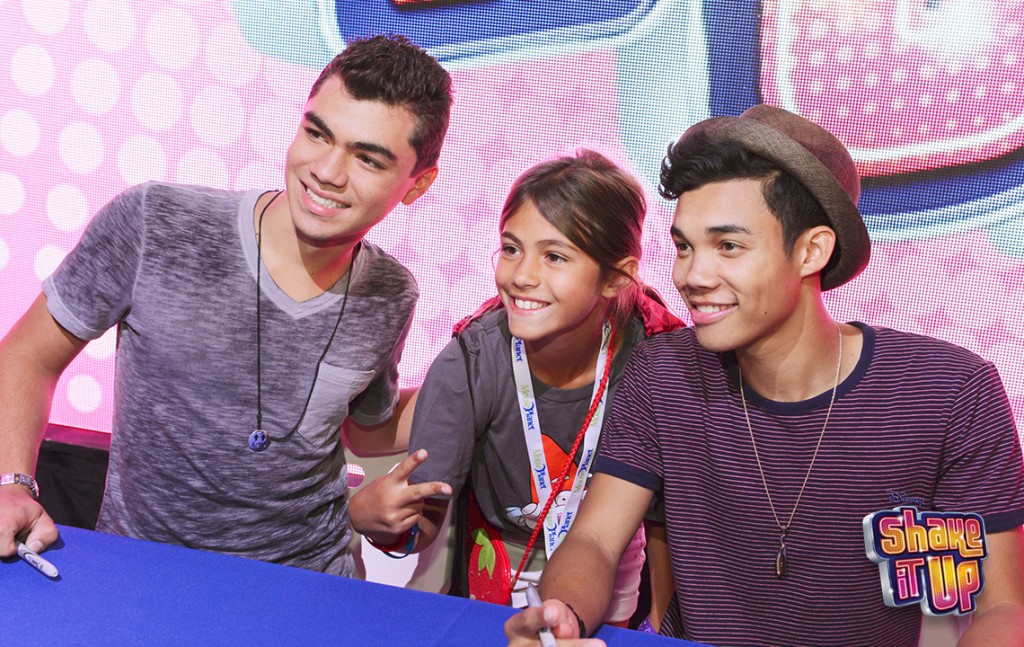 081513_disney-channel-expo-recap-15