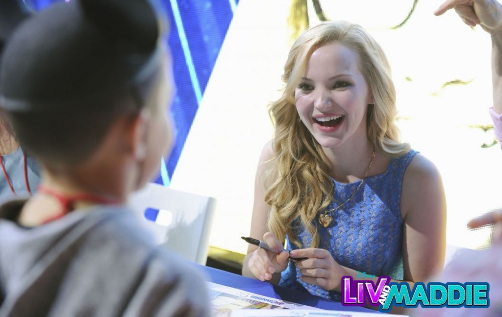 081513_disney-channel-expo-recap-32