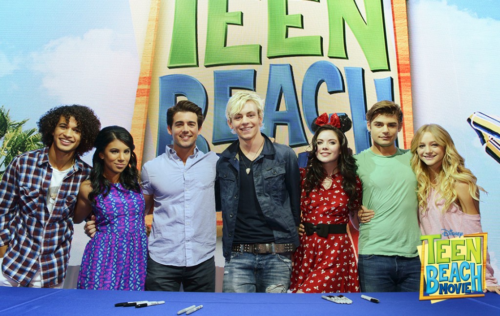 081513_disney-channel-expo-recap-9