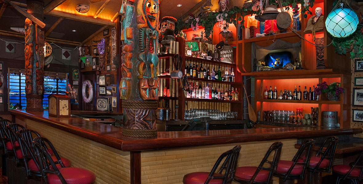 Trader Sams Enchanted Tiki Bar D