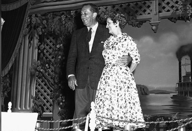 disneybound walt and lillian on their wedding day