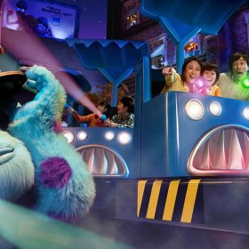 Monsters, Inc. Ride & Go Seek!