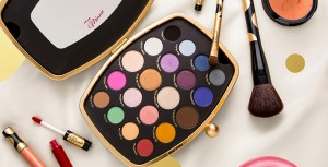 Minnie’s World in Color Eye Shadow Palette