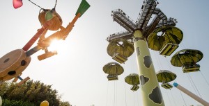 Toy Soldiers Parachute Drop