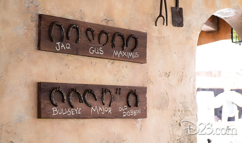 Horseshoes near Pirates of the Caribbean: Battle for the Sunken Treasure