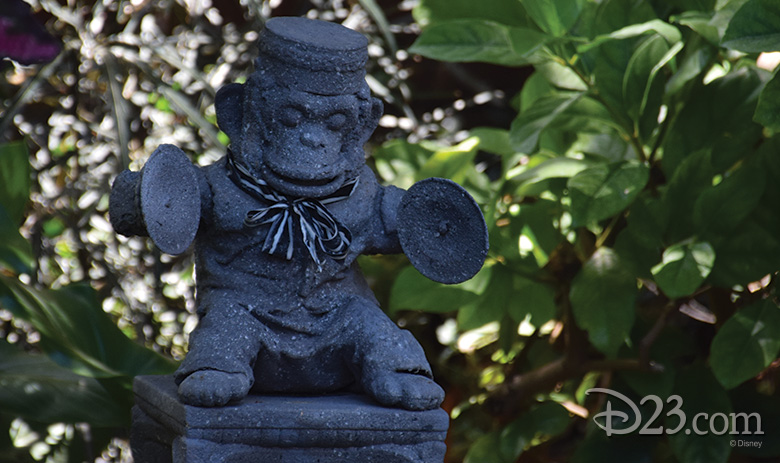 Monkey statue at Haunted Mansion Holiday