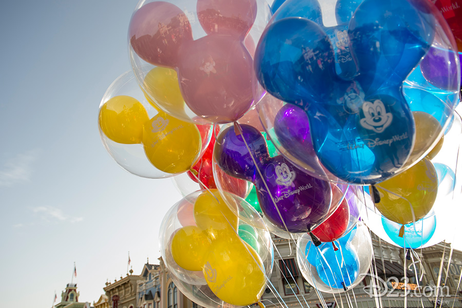 Classic Mickey Mouse balloons