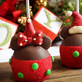 Mickey and Minnie santa candy apples