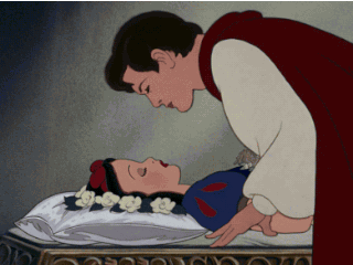 Snow White kiss