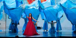 Auli’i Cravalho performs “How Far I’ll Go”