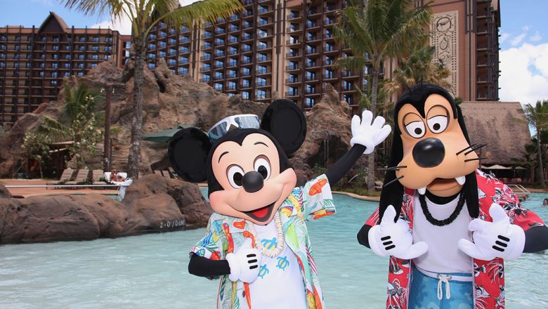 Mickey and Goofy at Aulani resort