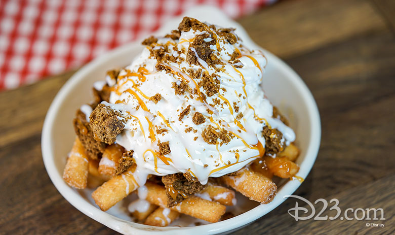 Gingerbread Funnel Cake Fries