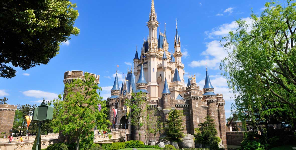 tokyo disneyland essay