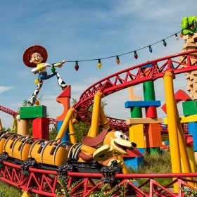 a to z slinky dog dash