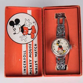 Retro Mickey Merch