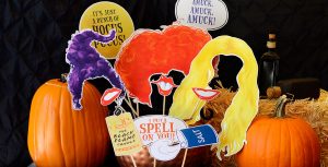 Spooktacular Fanniversary Hocus Pocus photo props