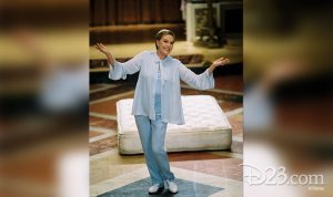 Julie Andrews as Queen Clarisse