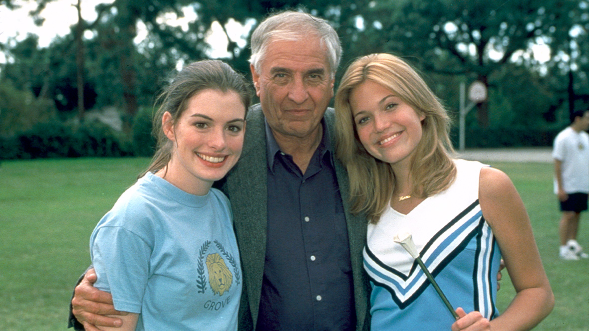 Anne Hathaway, Garry Marshall, Mandy Moore