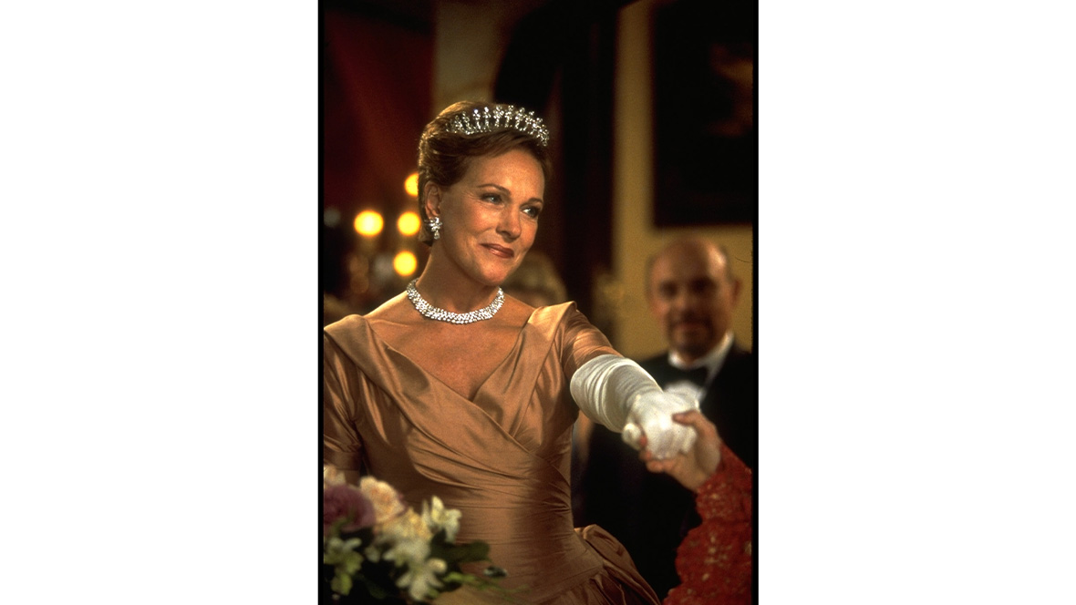 Julie Andrews as Queen Clarisse