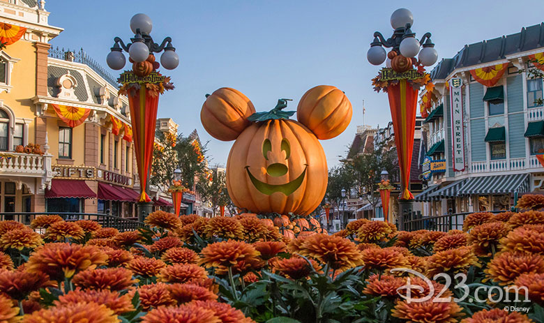 Main Street Pumpkin - 1