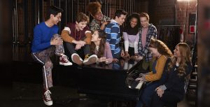HSMTMTS Cast
