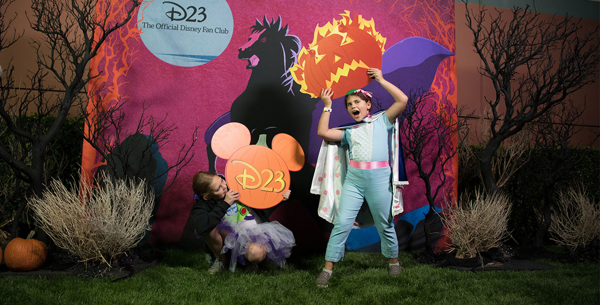 D23 Mostly Ghostly Halloween on the Lot