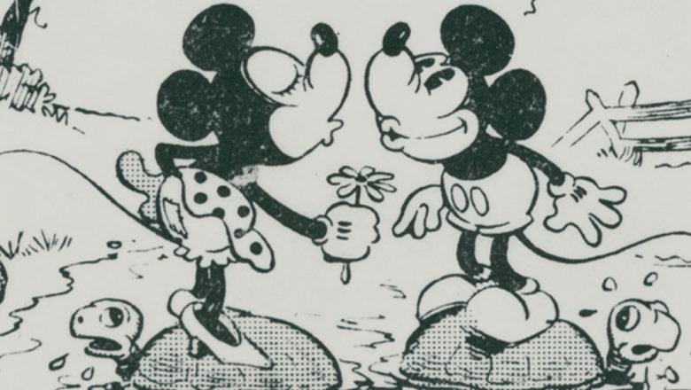 mickey and minnie mouse kissing