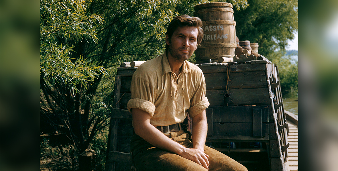 Legendary Handprints – Fess Parker - D23