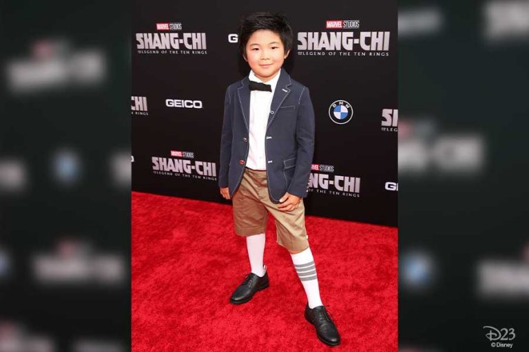 shang chi disney premiere