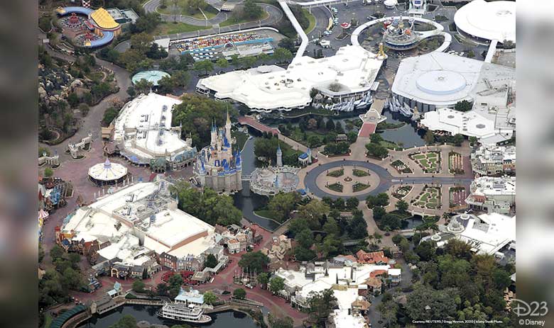 Middle Disney S Magic Castle Florida Editorial Photography - Image of  world, building: 24450947