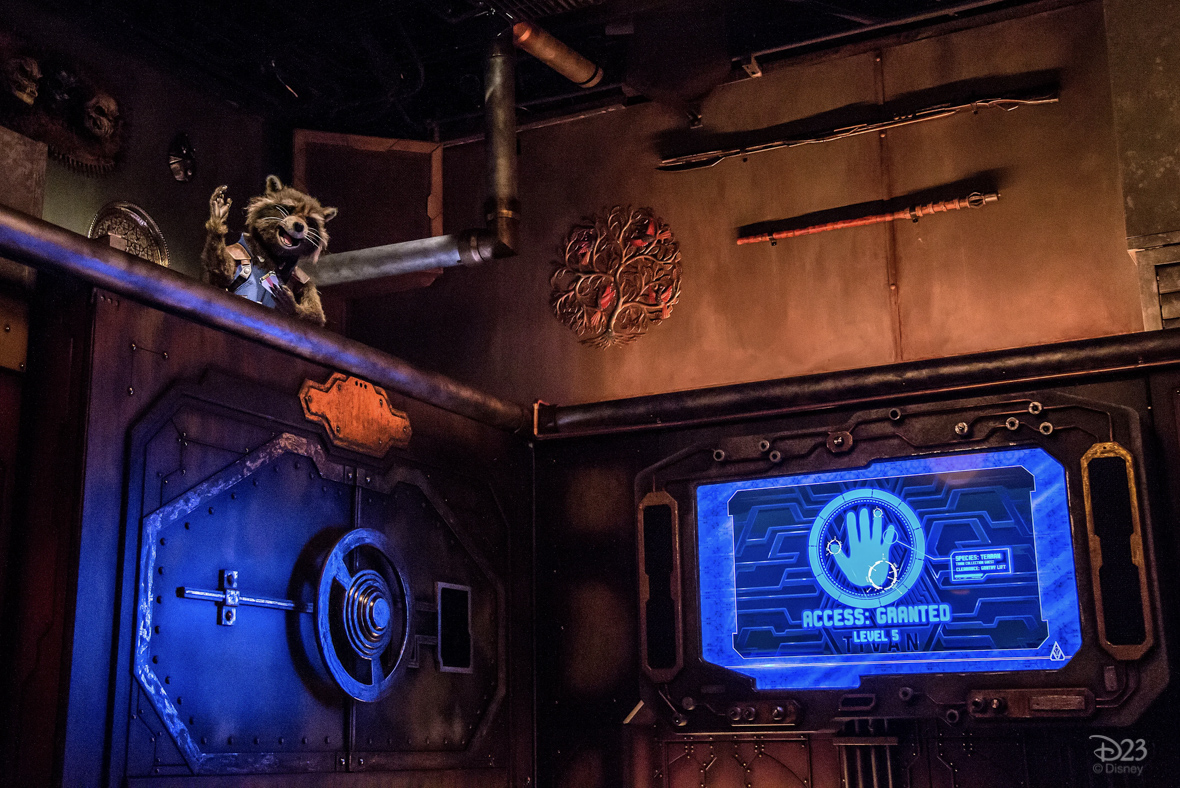 Disneyland - Guardians of the Galaxy – Mission: BREAKOUT!